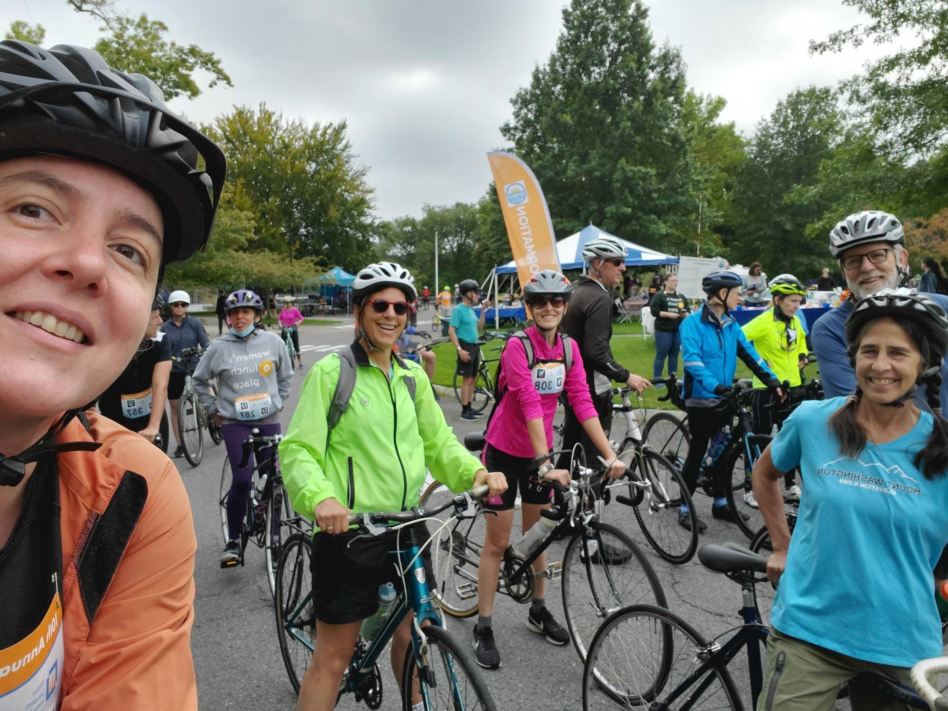 The 2021 UMass Boston Ride for Food Team.  